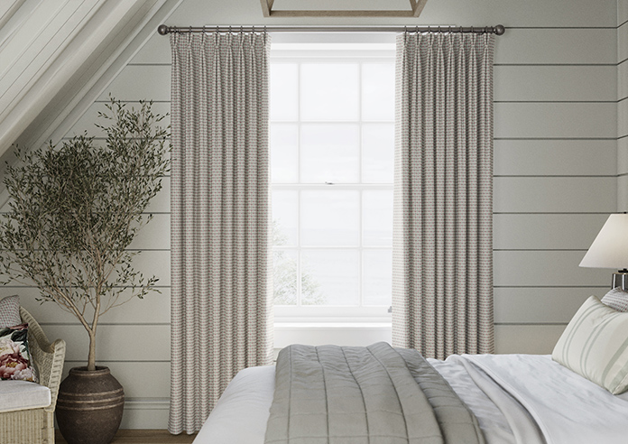 Adelaide, Tudors Rosies Pink - Made to Measure Curtains - Image 3